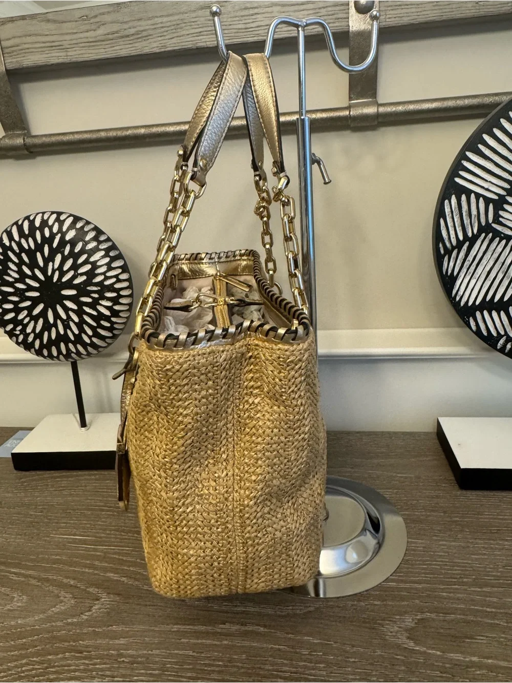 Michael Kor  Straw Rosalie Convertible Satchel. Missing the shoulder strap. - Picture 11 of 16